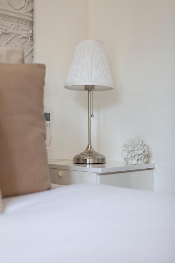 The Ravenscourt Park Collection Apartment ลอนดอน ภายนอก รูปภาพ